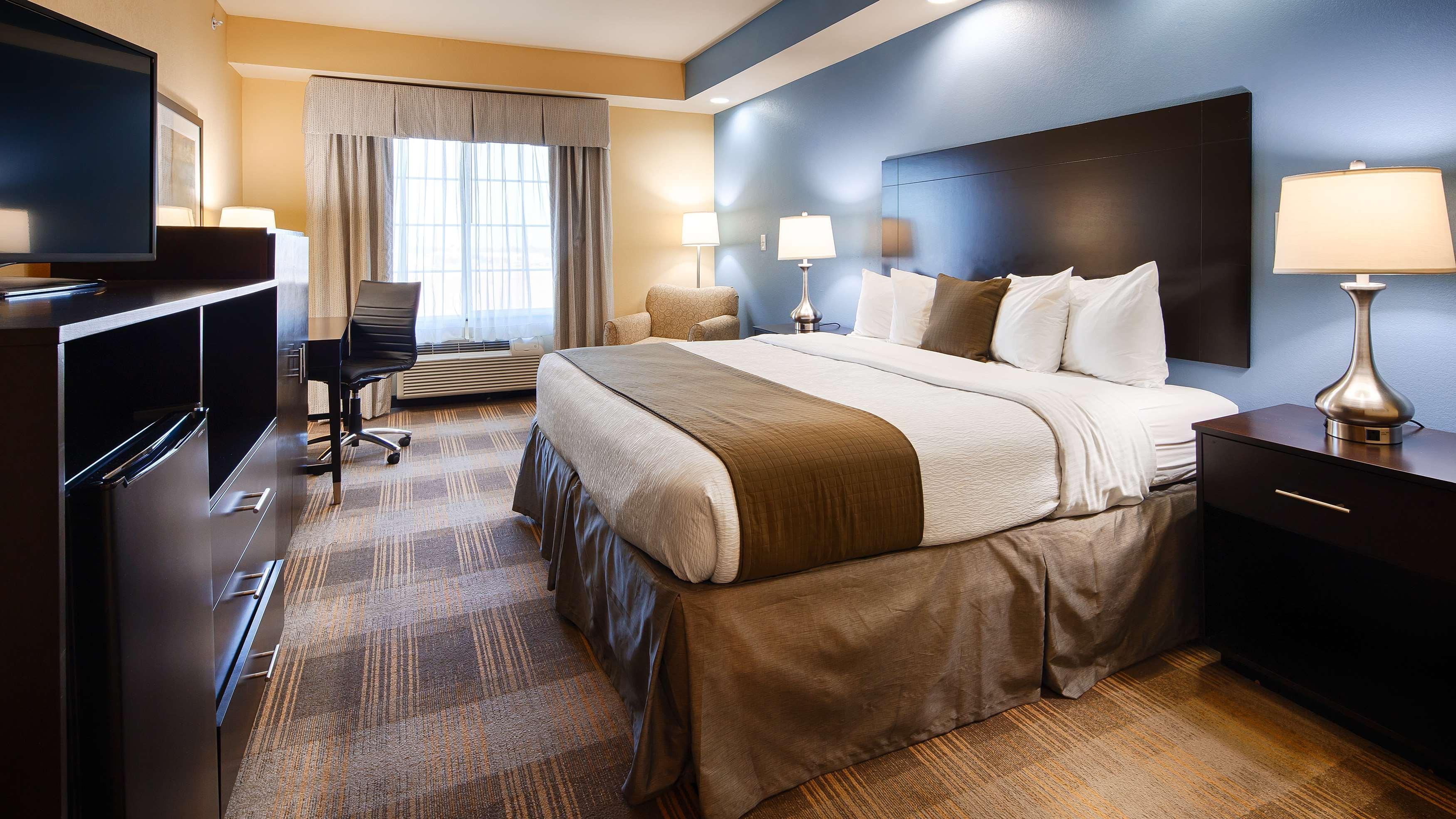 Best Western Plus Fort Worth Forest Hill Inn & Suites Екстер'єр фото
