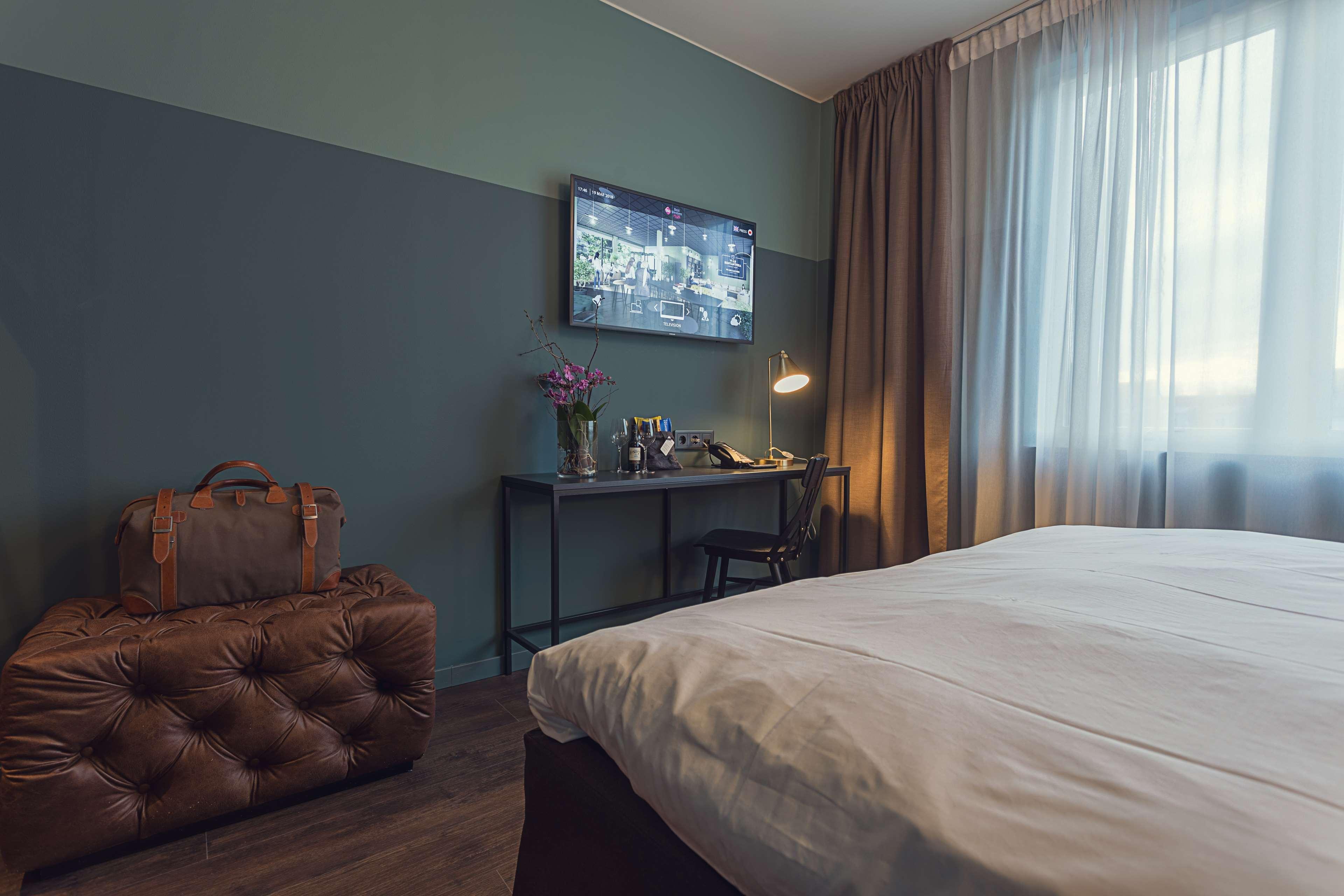Best Western Plus Fort Worth Forest Hill Inn & Suites Екстер'єр фото