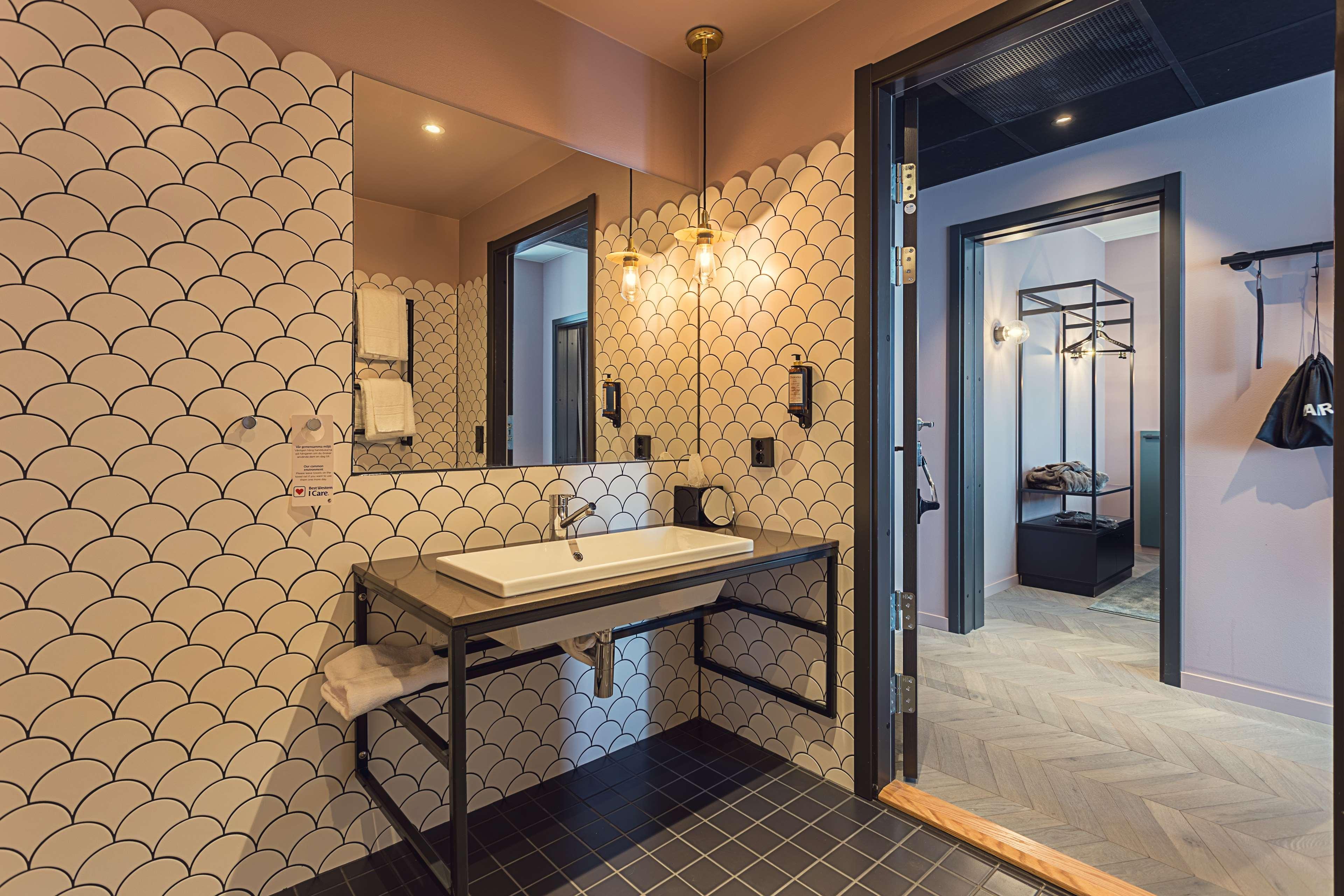 Best Western Plus Fort Worth Forest Hill Inn & Suites Екстер'єр фото